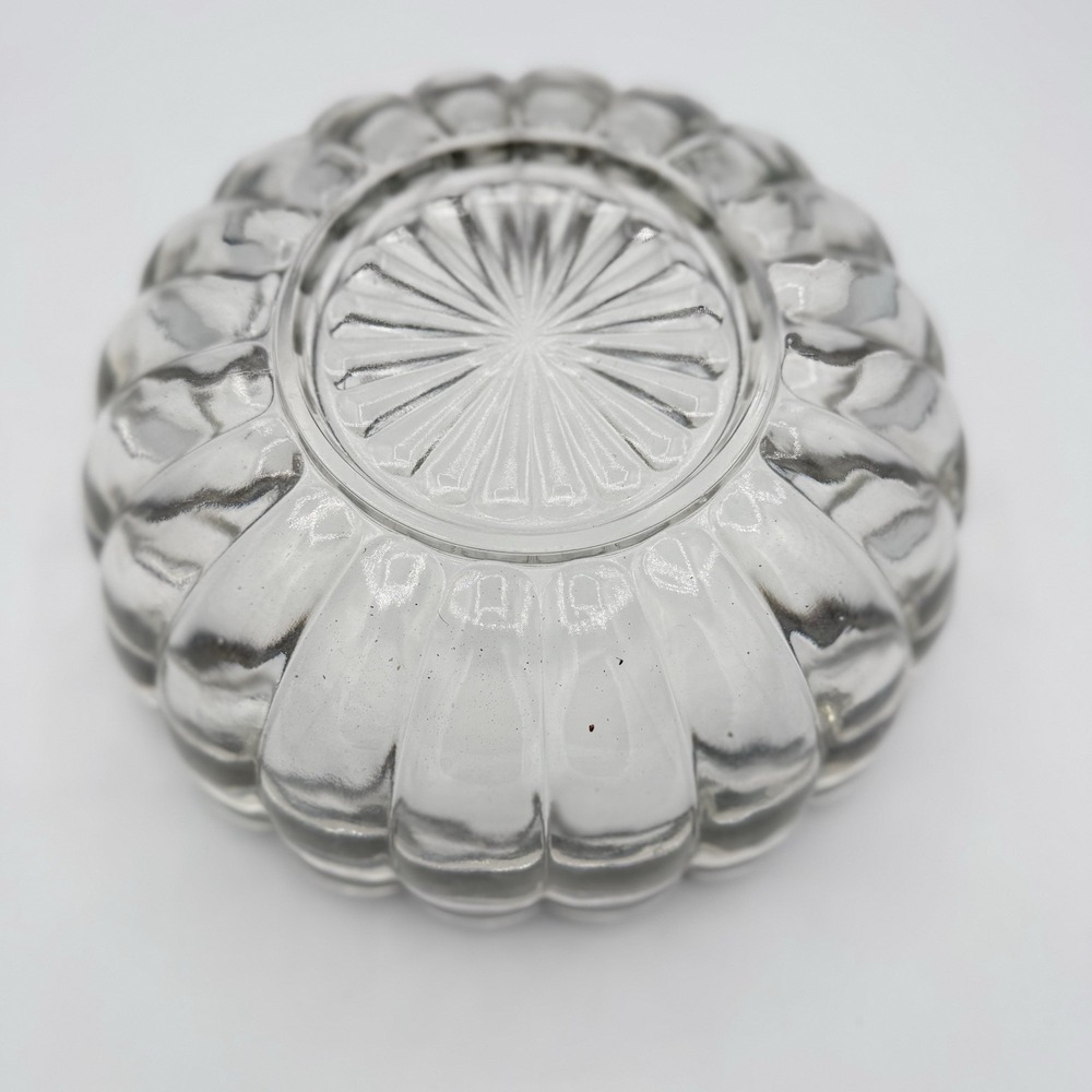 Vintage Clear Glass Serving Bowl Silver Tone Rim Scalloped Fruit Salad 9.5" - Picture 3 of 5